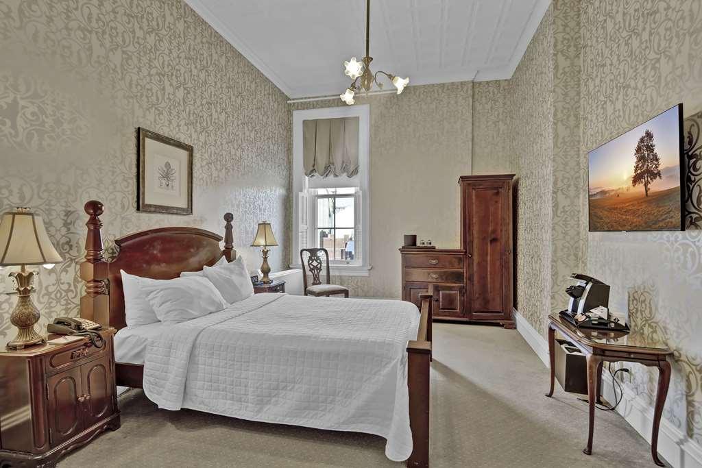 St James Hotel Red Wing Habitación foto